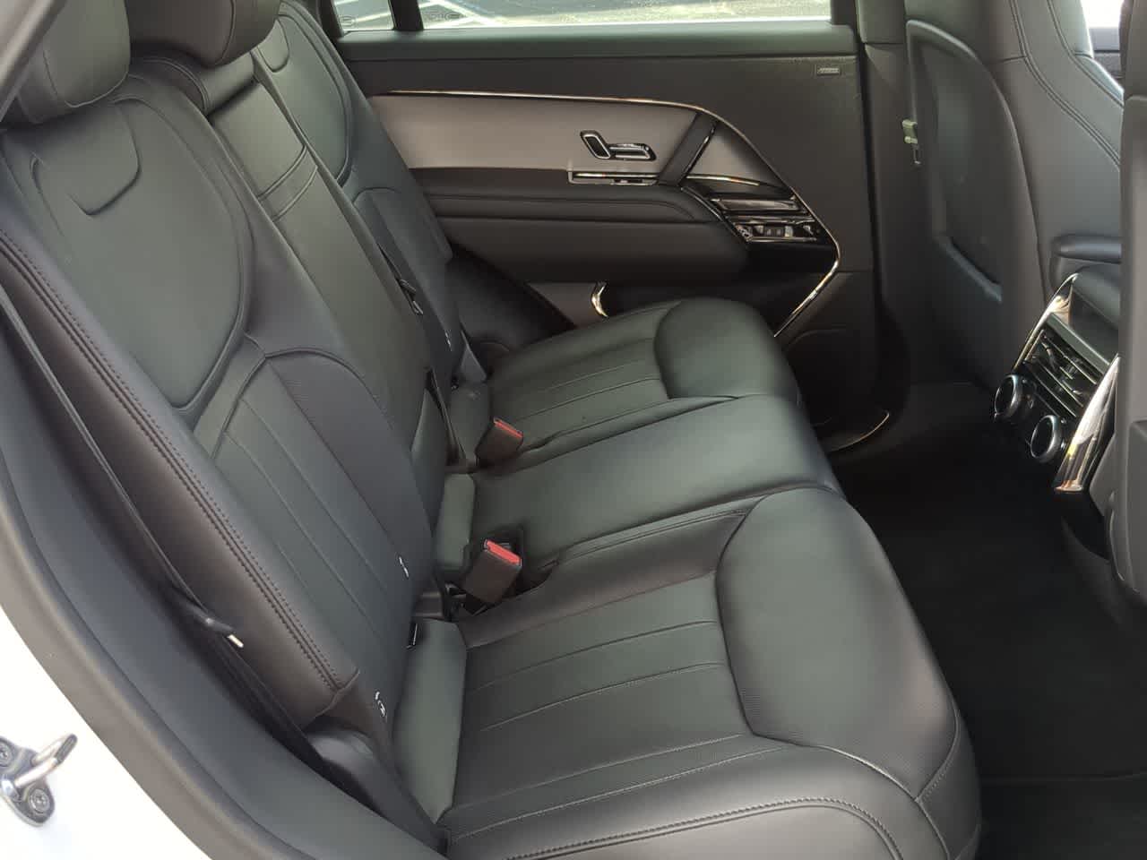 Thumbnail: 2024 Land Rover Range Rover Sport - 20