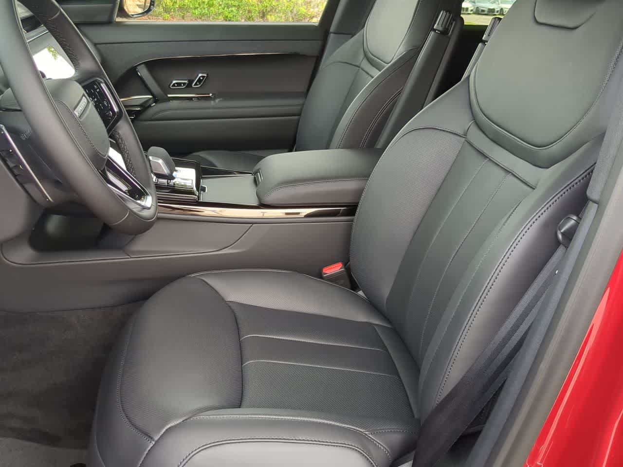 Thumbnail: 2026 Land Rover Range Rover Sport - 17