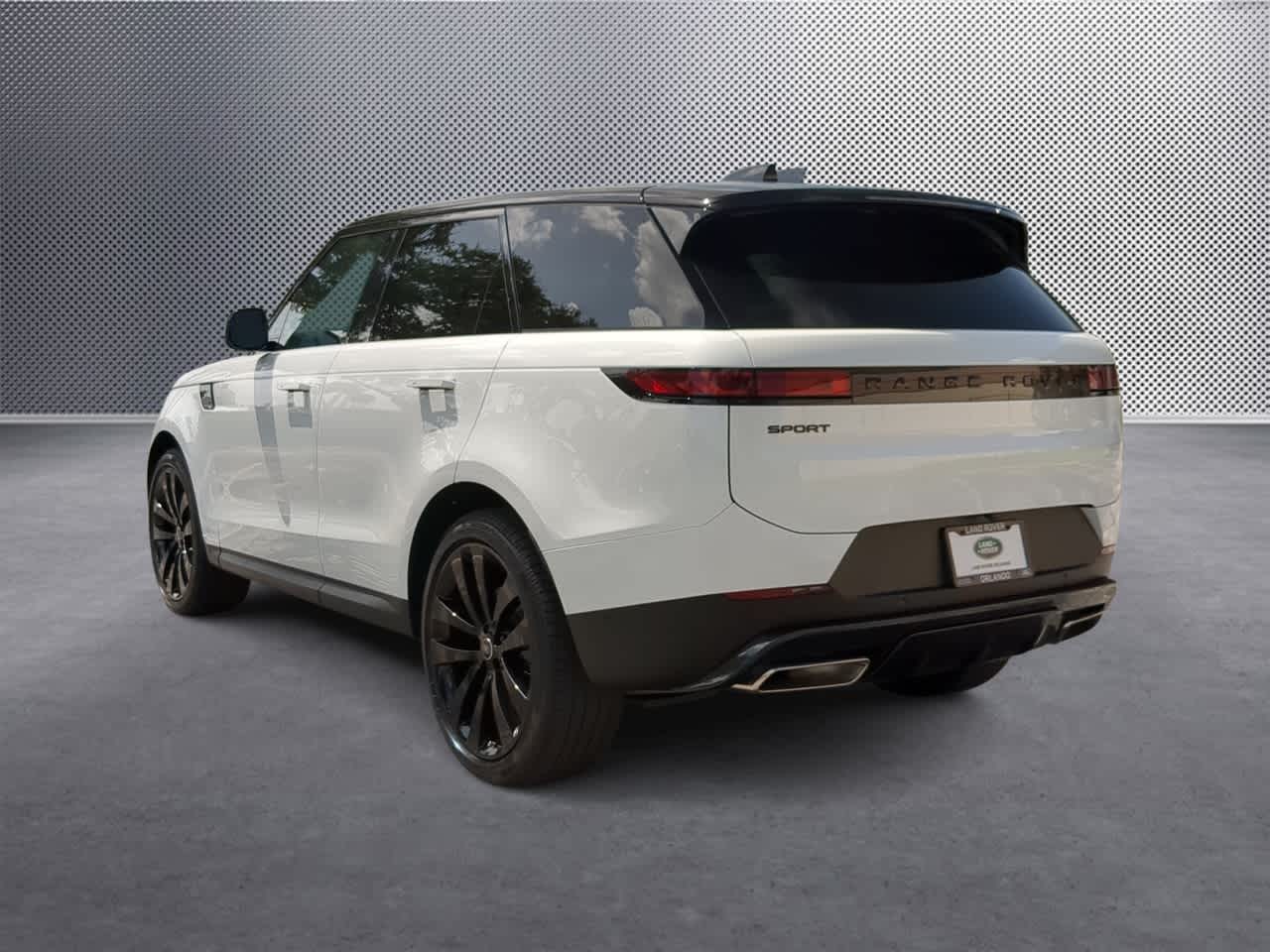 Thumbnail: 2025 Land Rover Range Rover Sport - 6