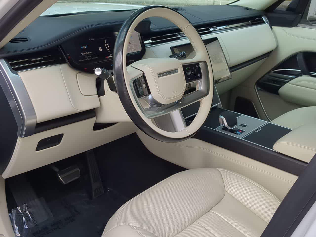 Thumbnail: 2024 Land Rover Range Rover - 10