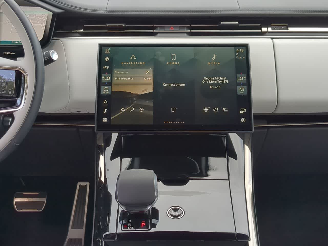 Thumbnail: 2025 Land Rover Range Rover Sport - 30