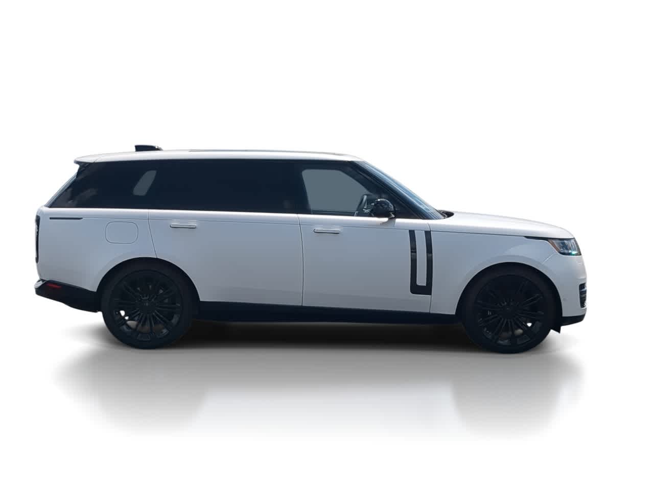 Thumbnail: 2026 Land Rover Range Rover - 9