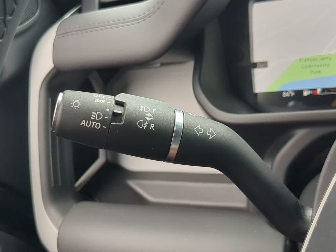 Thumbnail: 2025 Land Rover Defender - 27