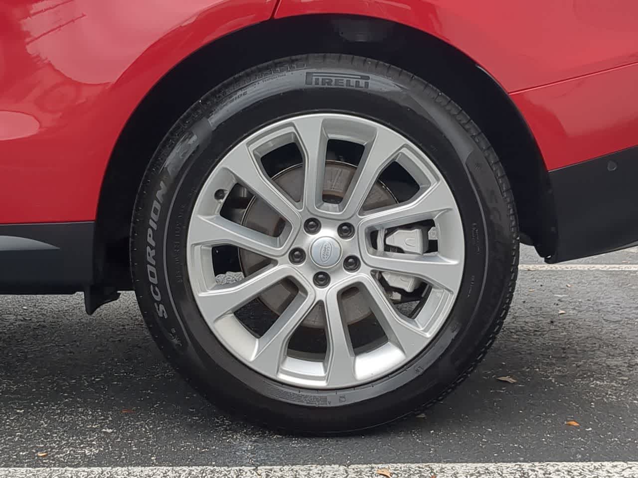 Thumbnail: 2025 Land Rover Range Rover Sport - 14