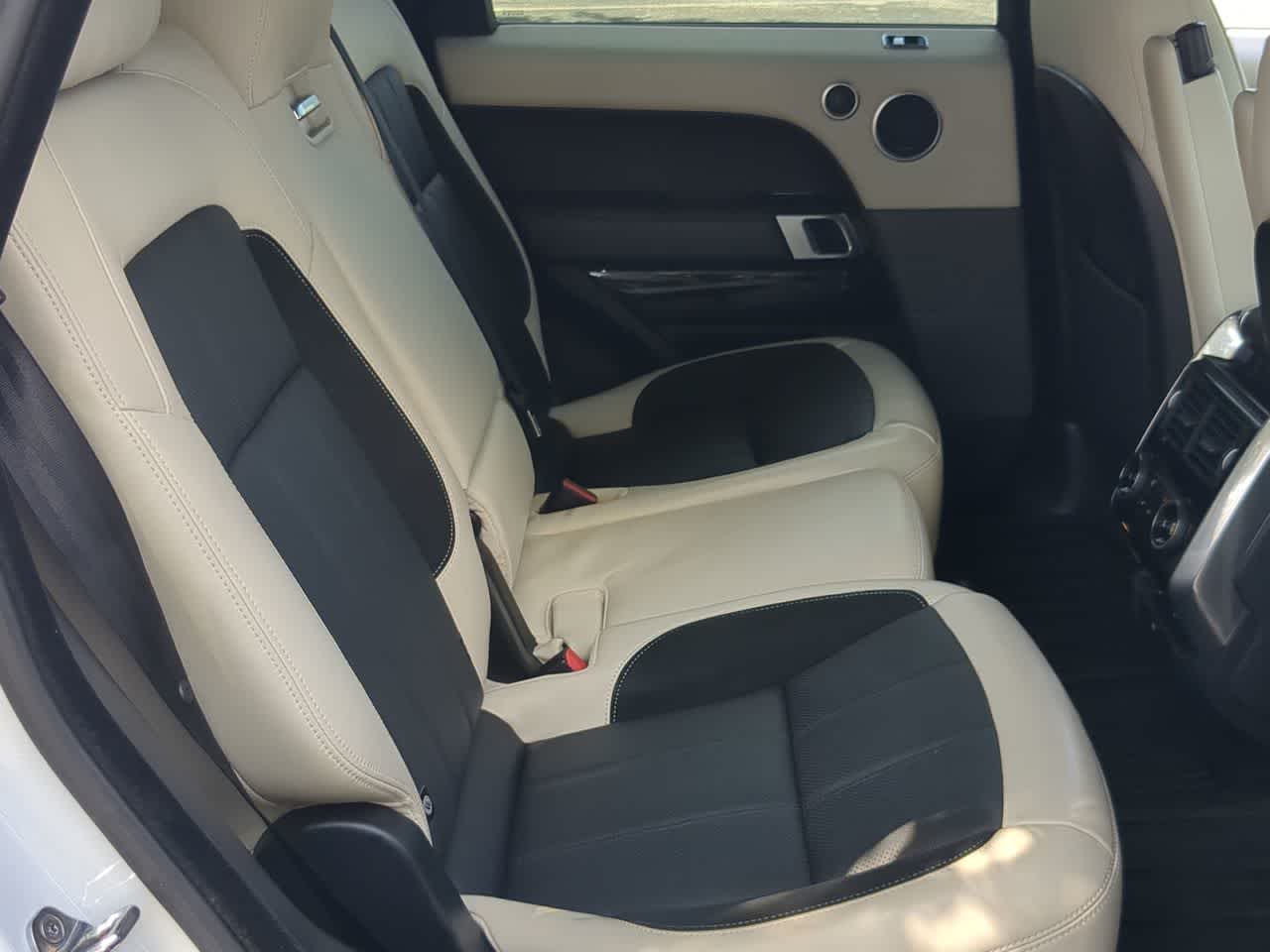 Thumbnail: 2021 Land Rover Range Rover Sport - 22