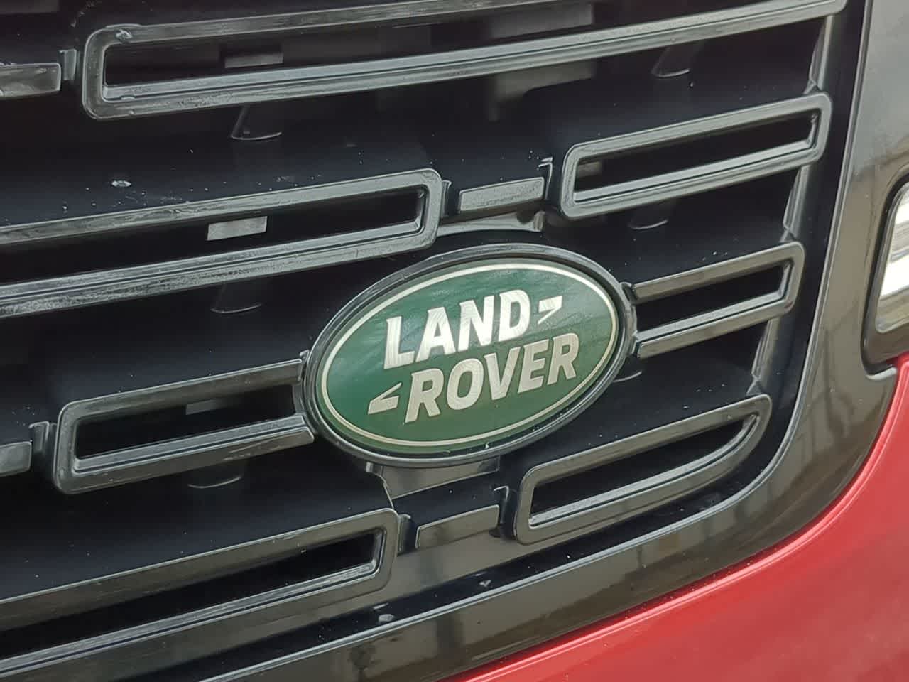Thumbnail: 2025 Land Rover Range Rover Sport - 12