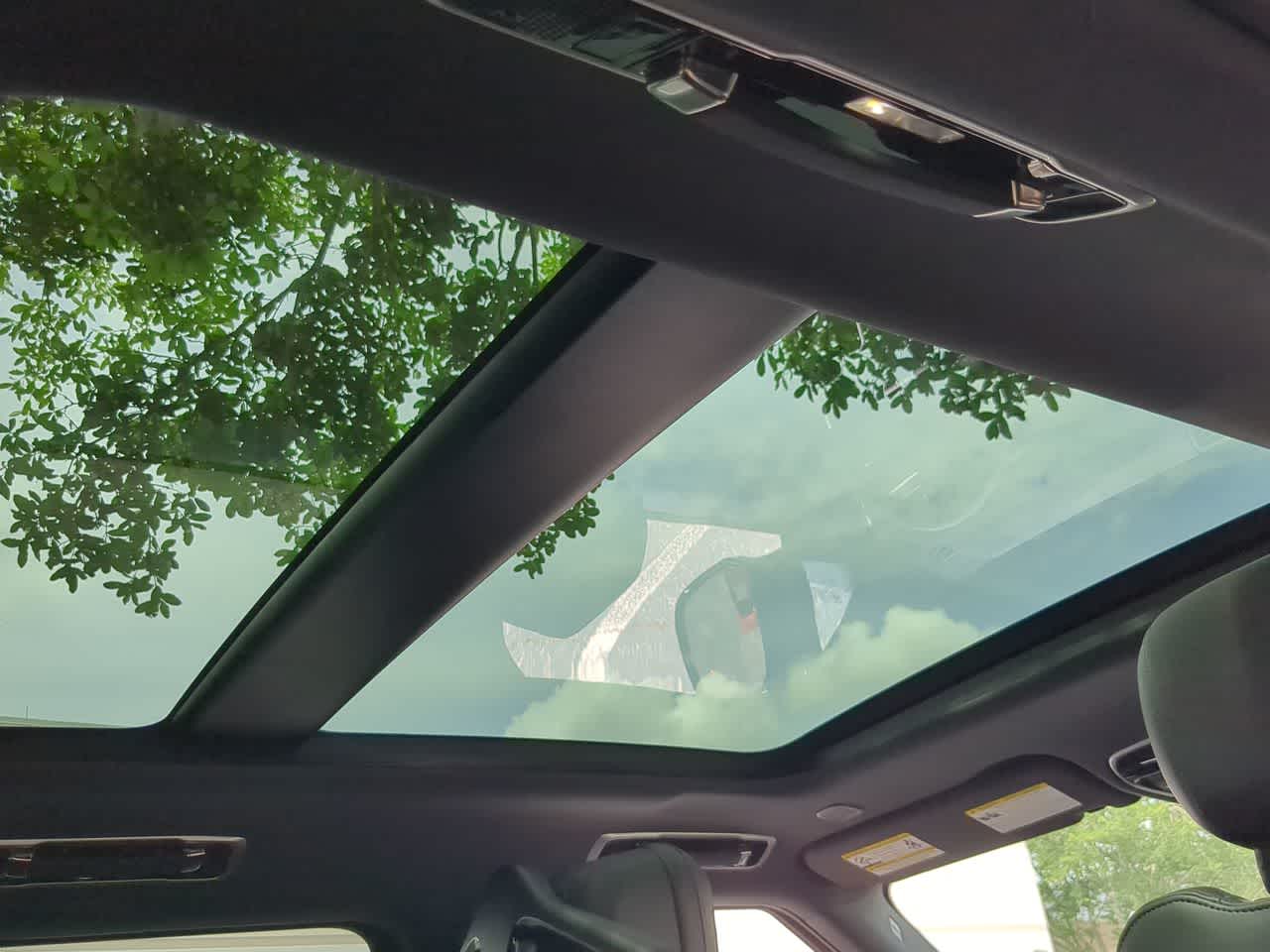 Thumbnail: 2026 Land Rover Range Rover Sport - 23