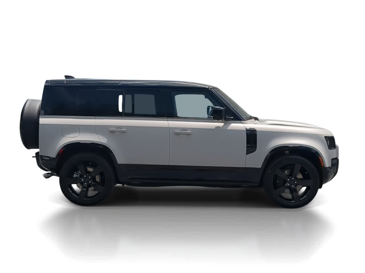 Thumbnail: 2026 Land Rover Defender - 9
