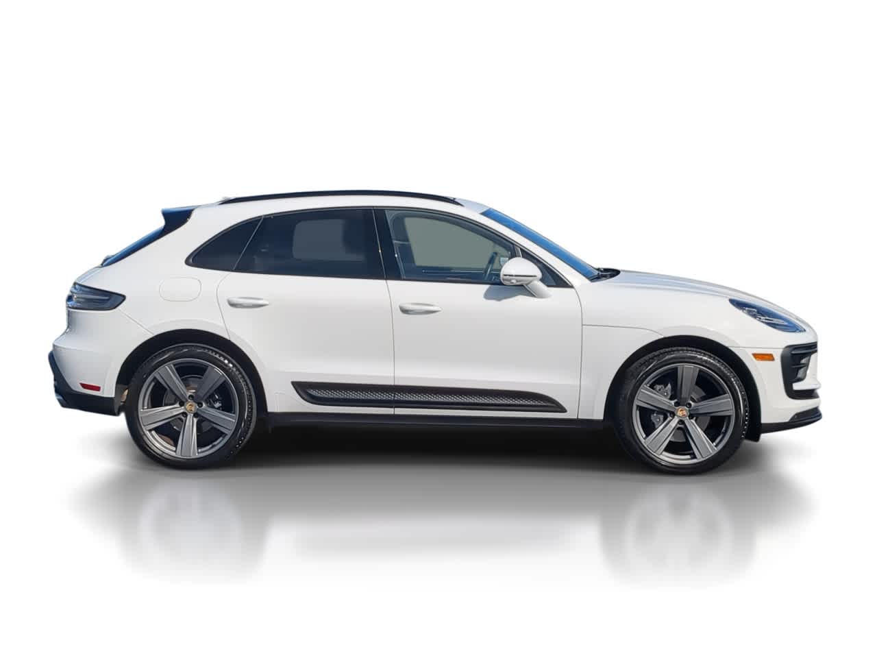 Thumbnail: 2024 Porsche Macan - 9