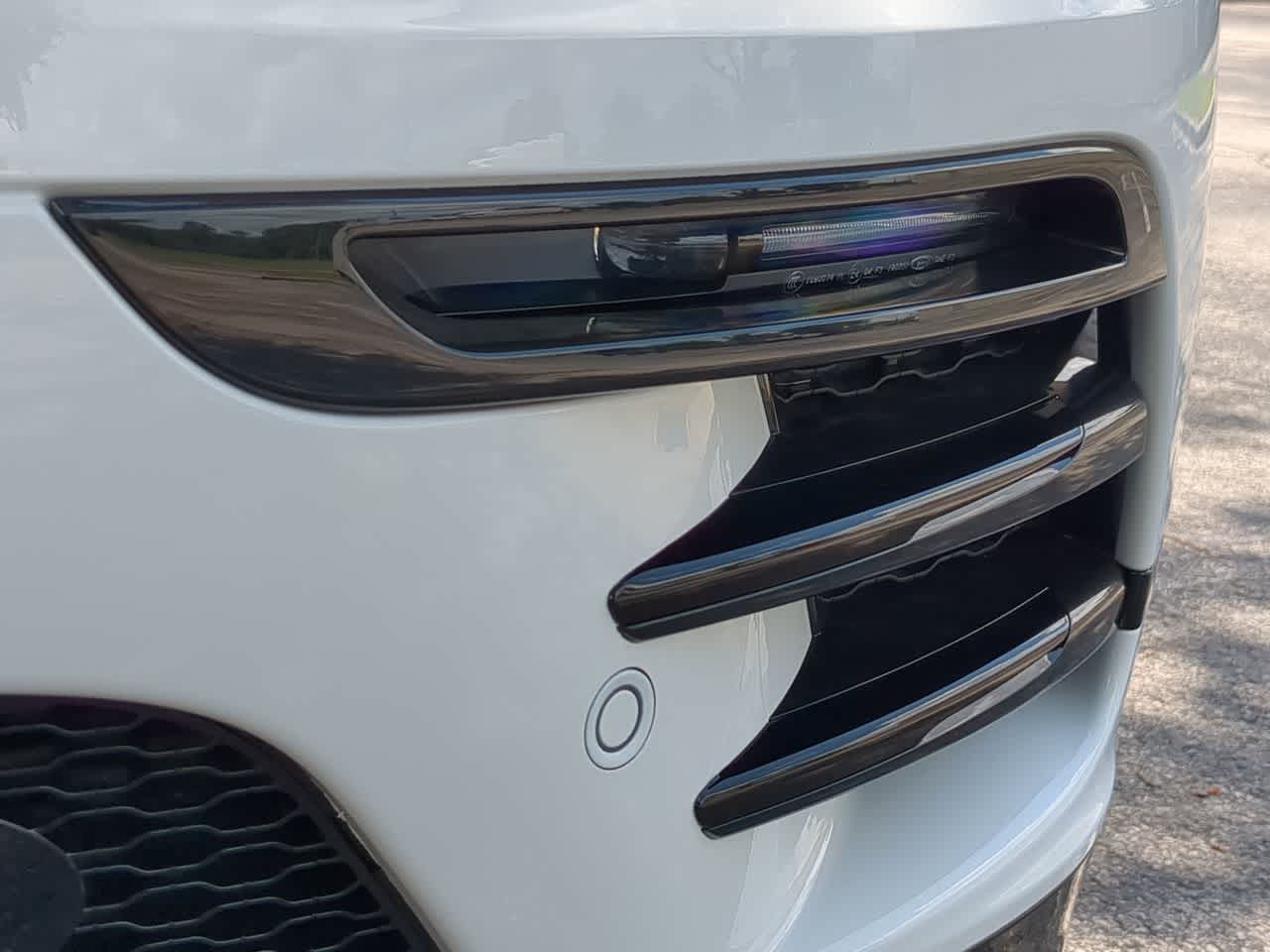 Thumbnail: 2026 Land Rover Range Rover Velar - 11