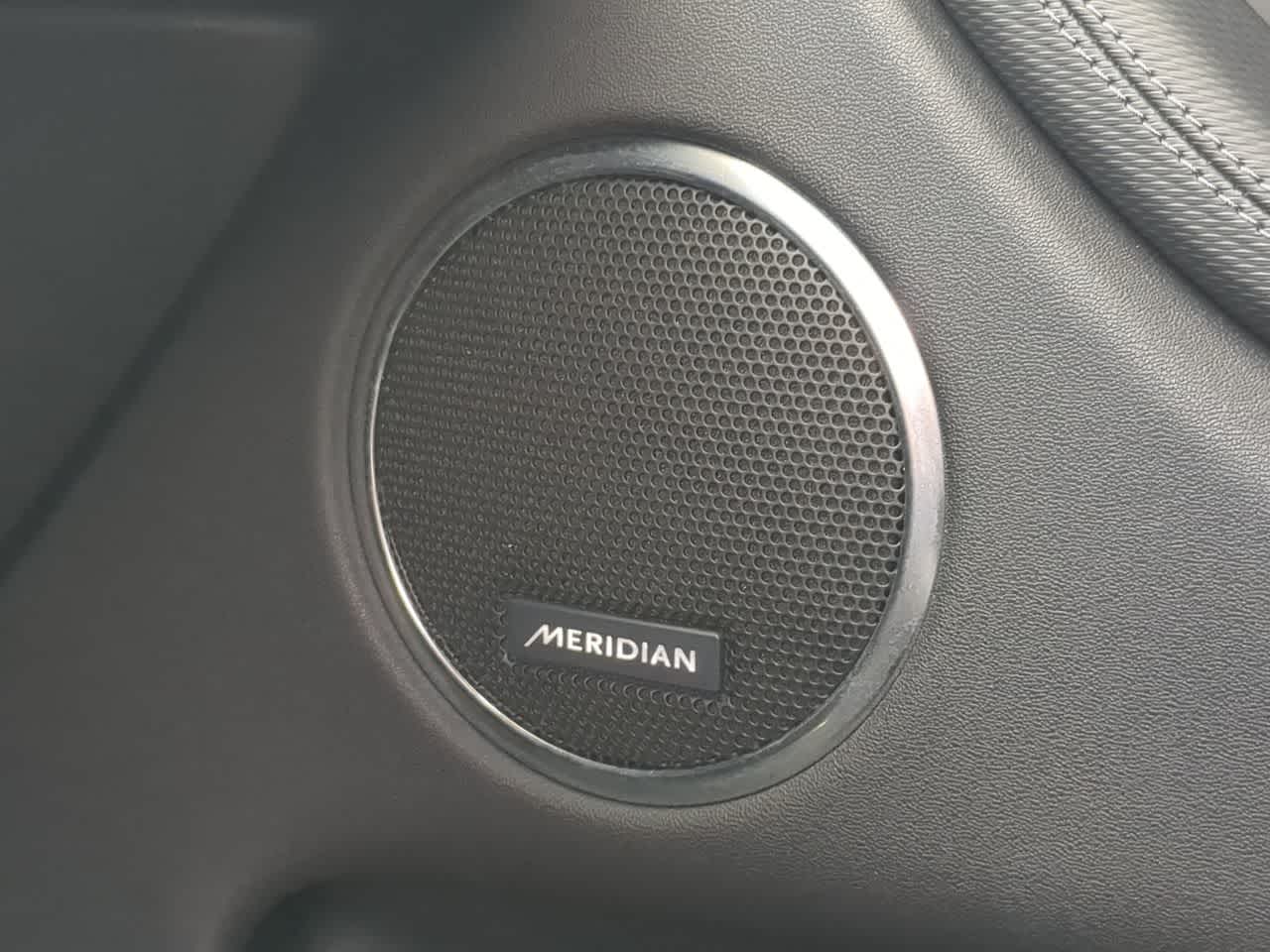 Thumbnail: 2025 Land Rover Discovery Sport - 31