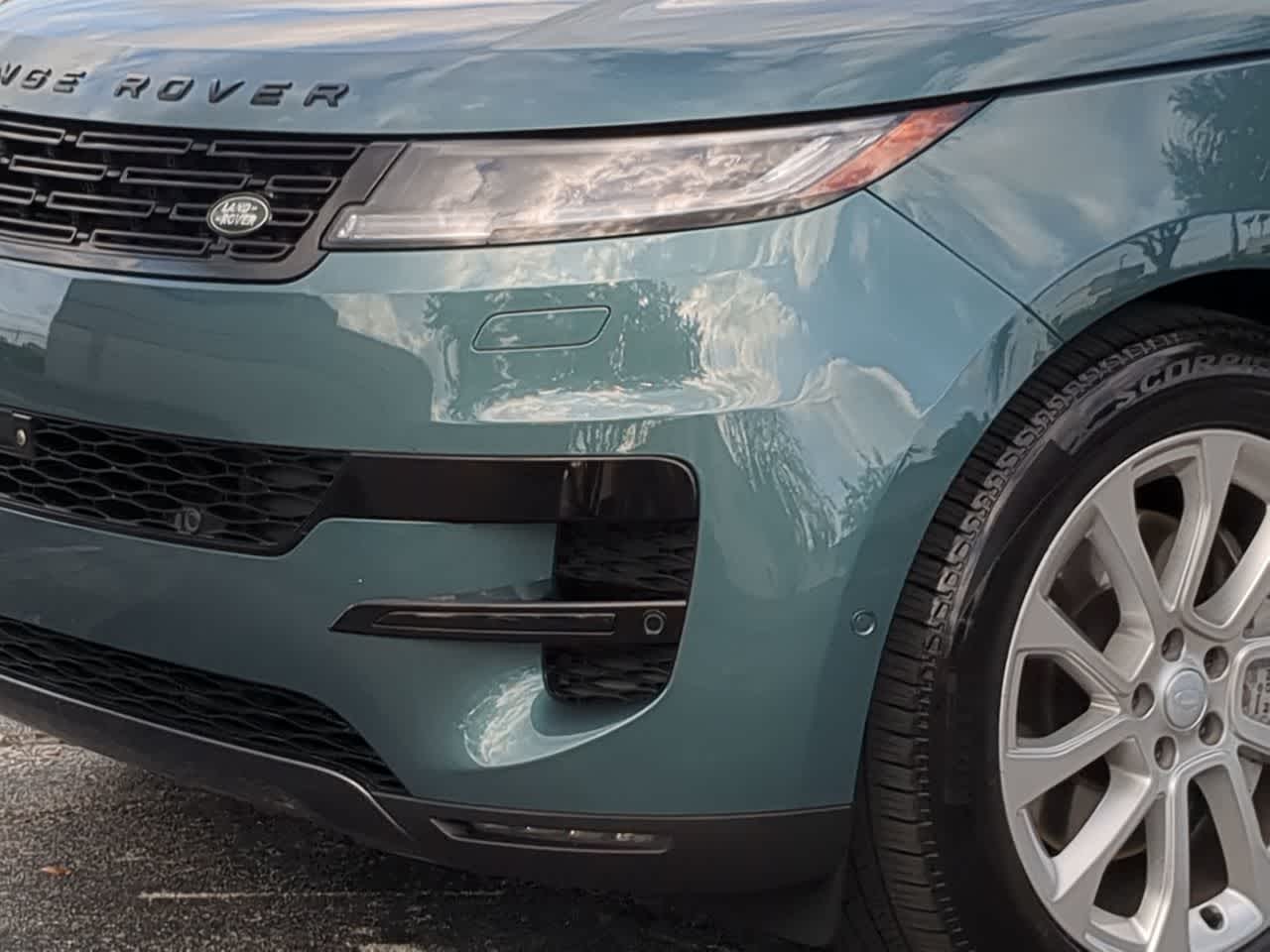 Thumbnail: 2025 Land Rover Range Rover Sport - 11