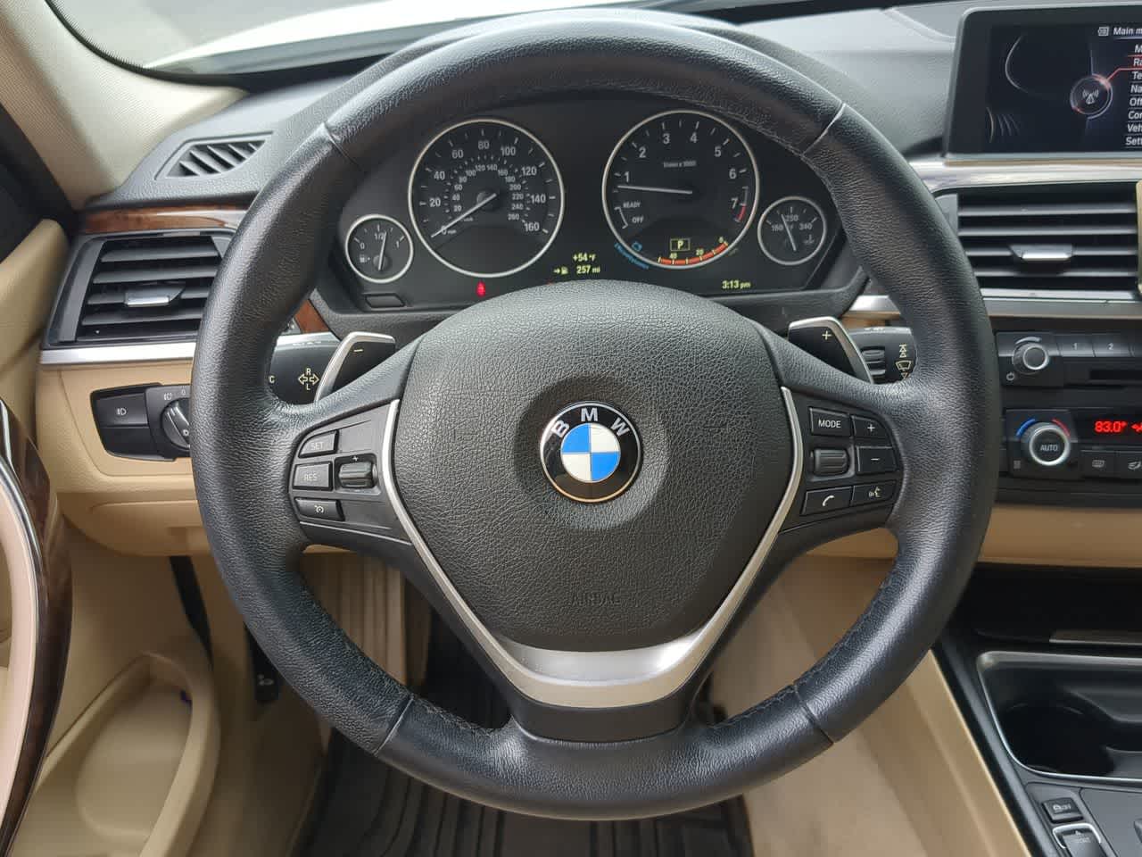 Thumbnail: 2015 BMW 3 Series - 24