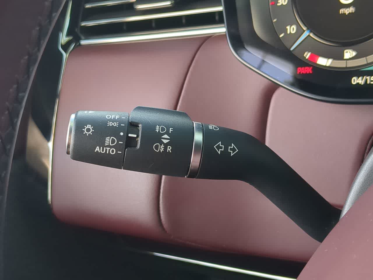Thumbnail: 2025 Land Rover Range Rover Sport - 28