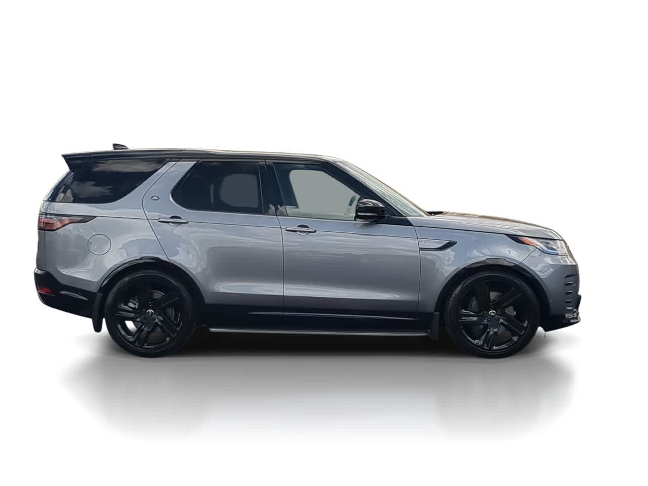 Thumbnail: 2025 Land Rover Discovery - 9