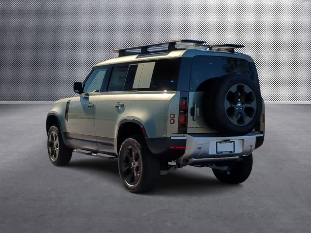 Thumbnail: 2025 Land Rover Defender - 6