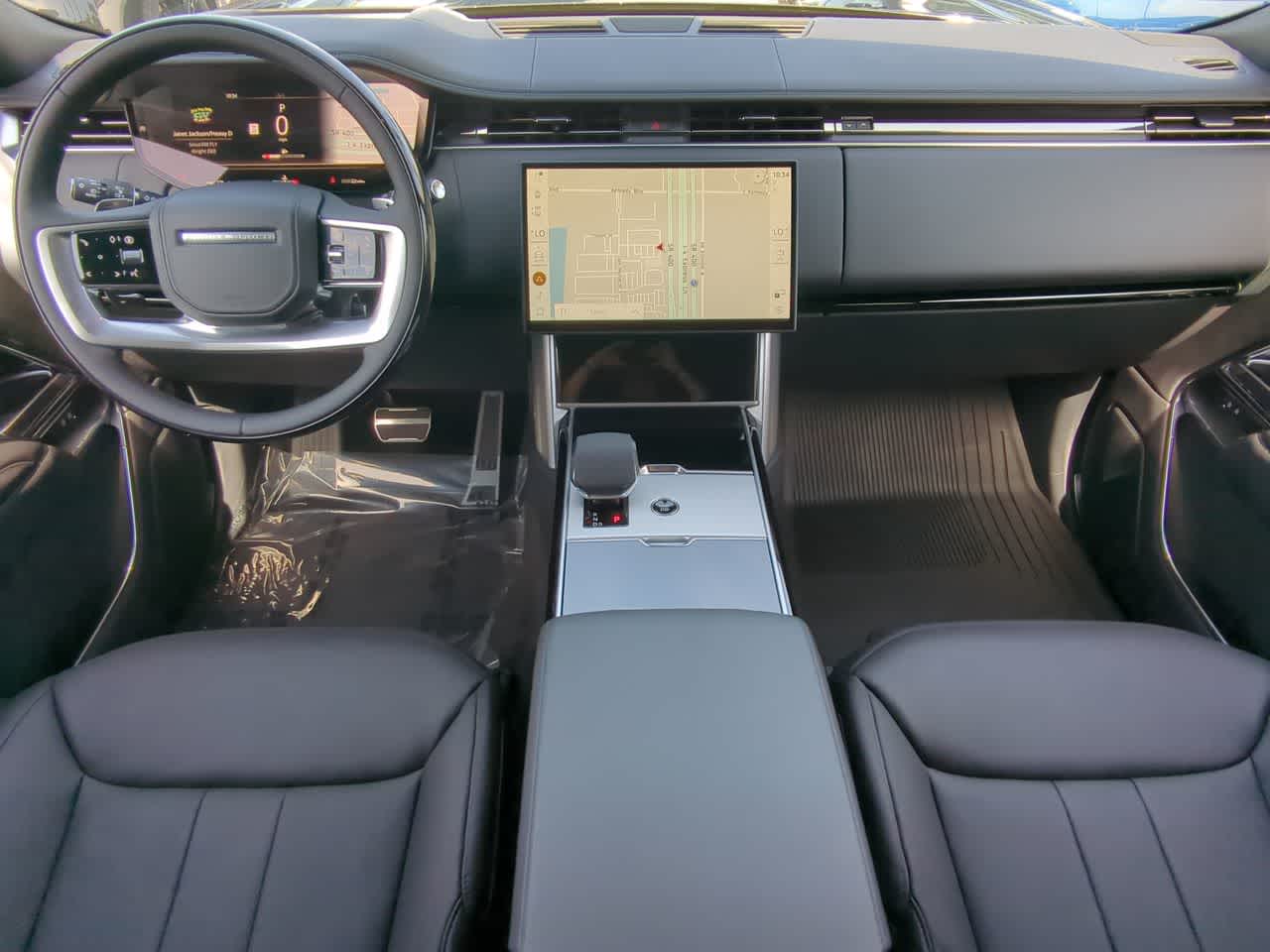 Thumbnail: 2025 Land Rover Range Rover - 15
