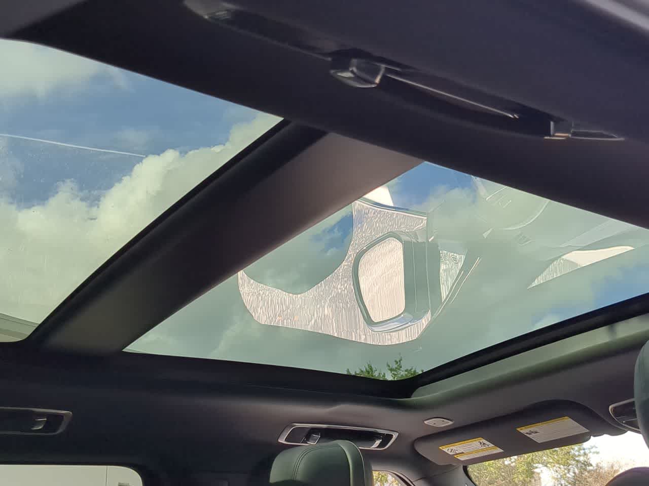 Thumbnail: 2024 Land Rover Range Rover Sport - 21