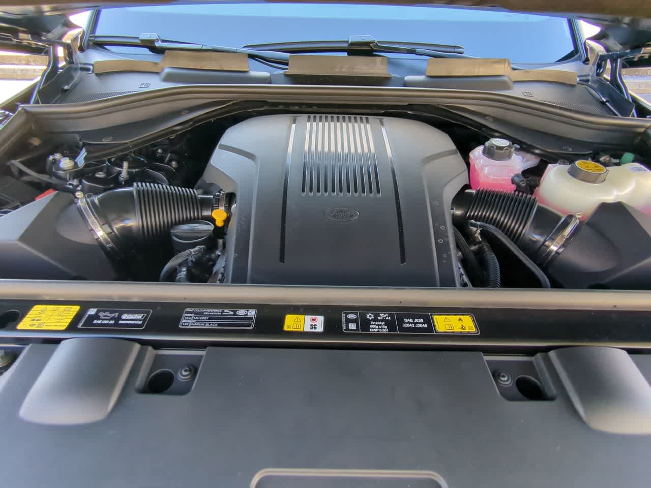 Thumbnail: 2026 Land Rover Range Rover Sport - 15