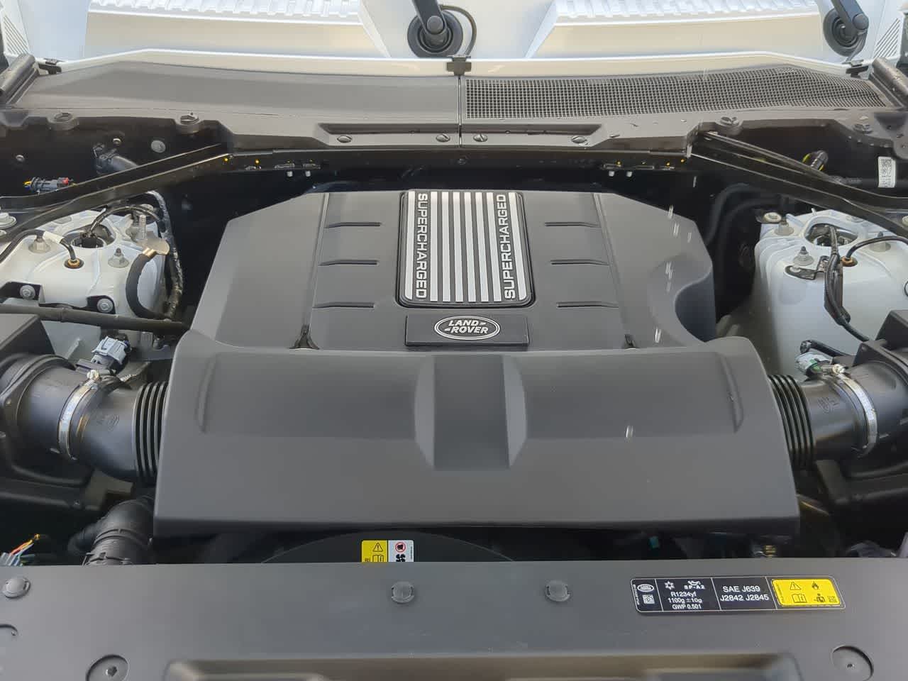 Thumbnail: 2025 Land Rover Defender - 15