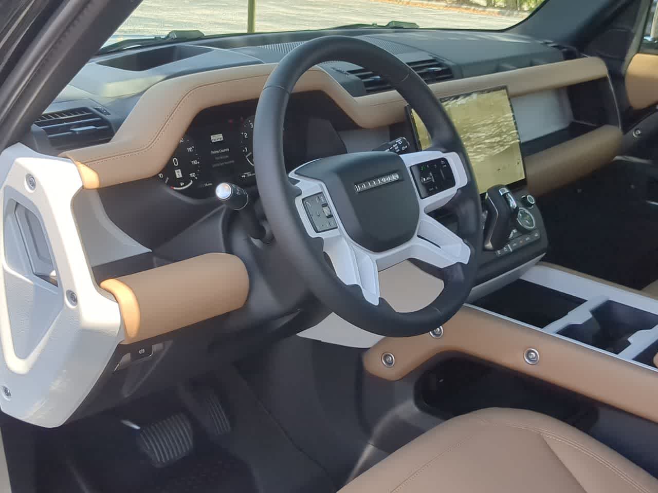 Thumbnail: 2026 Land Rover Defender - 10