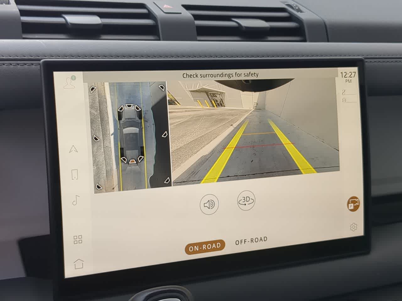 Thumbnail: 2025 Land Rover Defender - 30