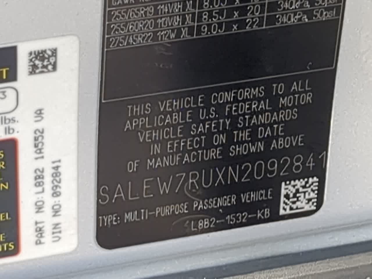 Thumbnail: 2022 Land Rover Defender - 39