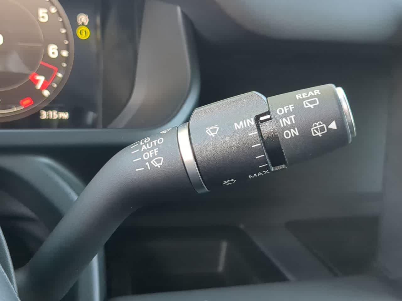 Thumbnail: 2024 Land Rover Defender - 27