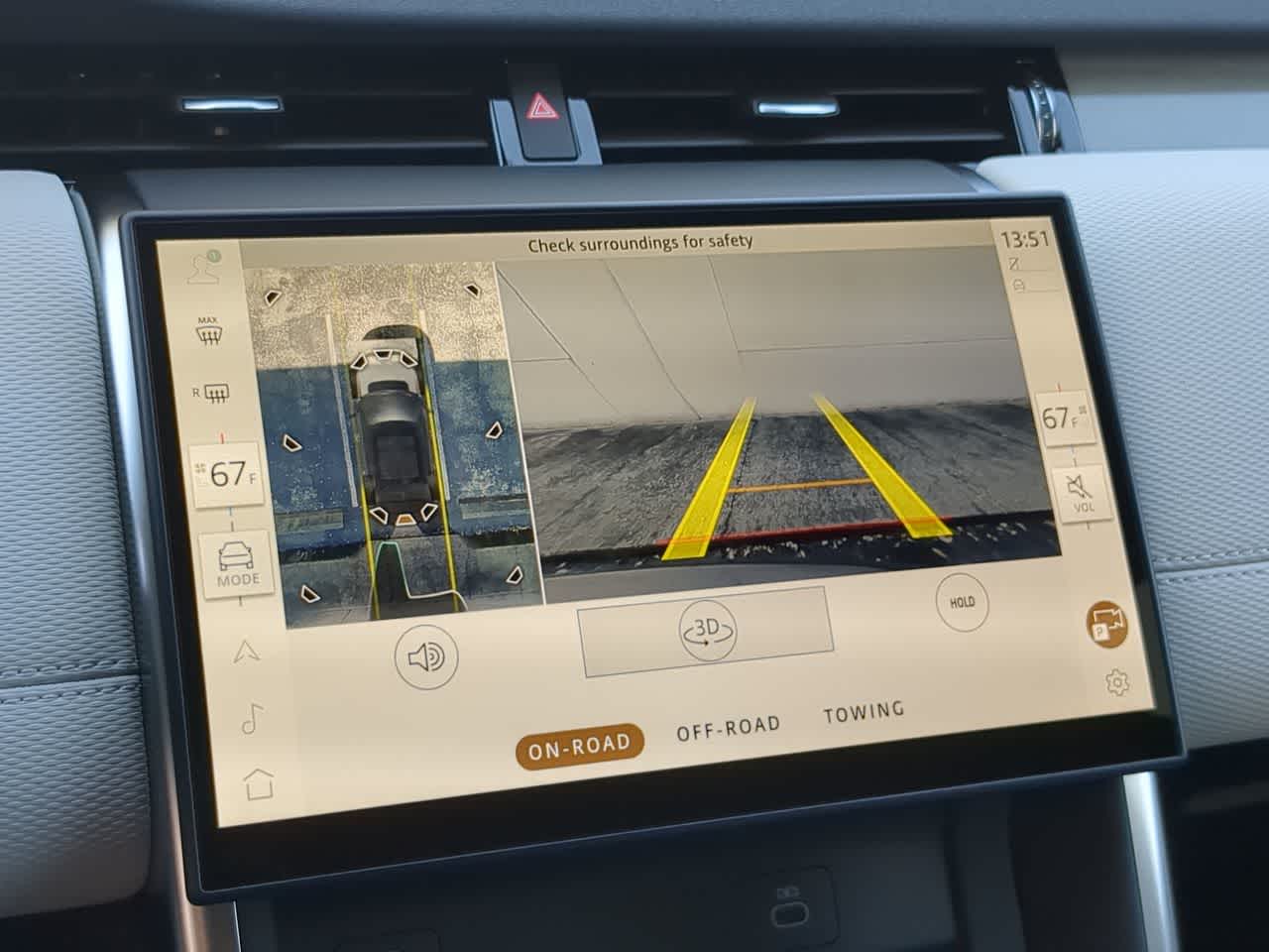 Thumbnail: 2026 Land Rover Discovery Sport - 31