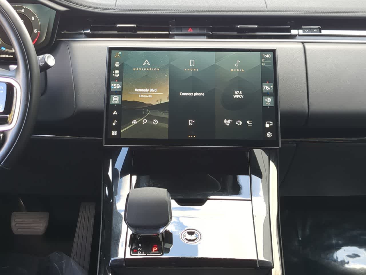 Thumbnail: 2025 Land Rover Range Rover Sport - 30