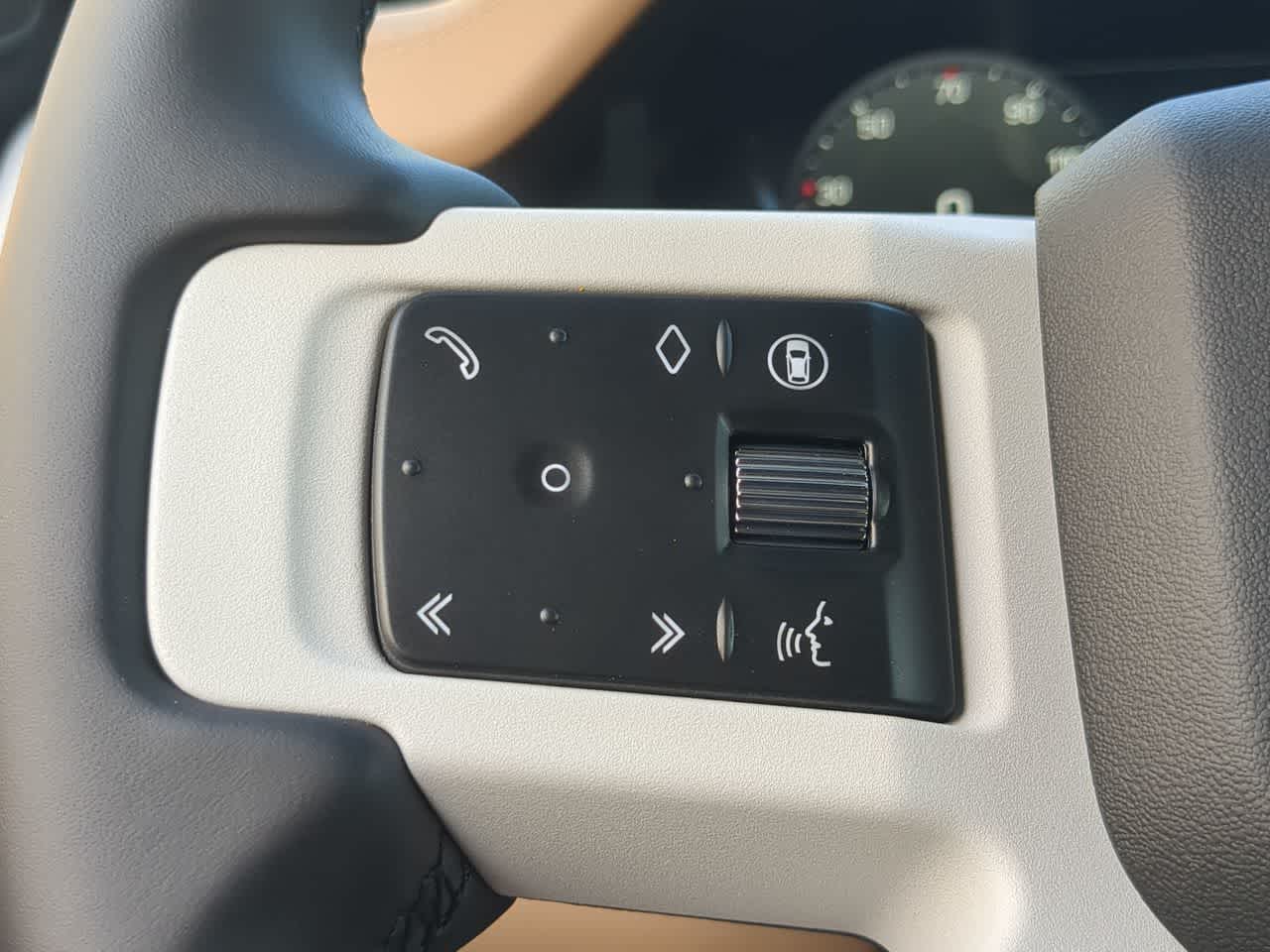 Thumbnail: 2026 Land Rover Defender - 26