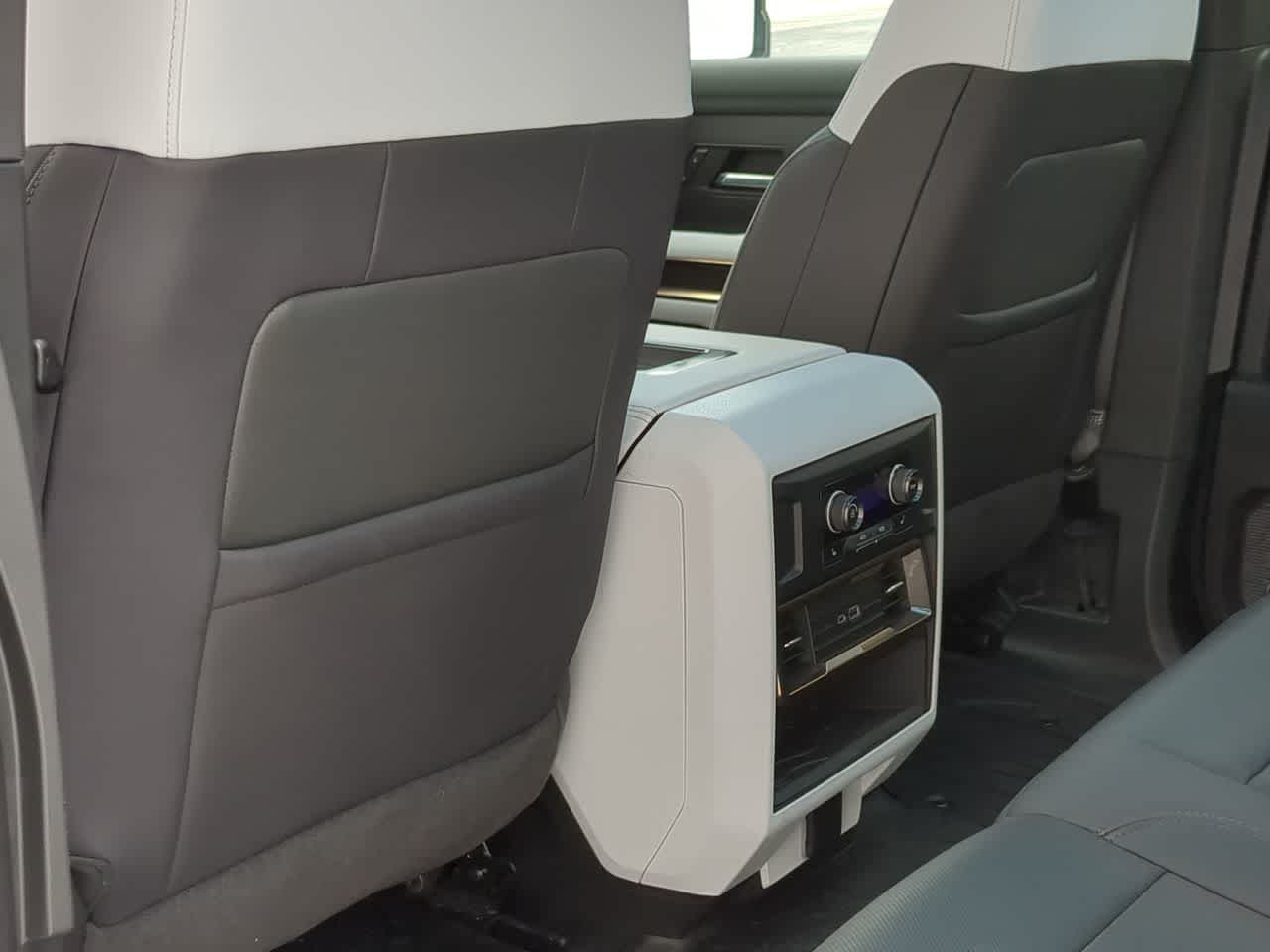 Thumbnail: 2023 GMC Hummer EV - 18