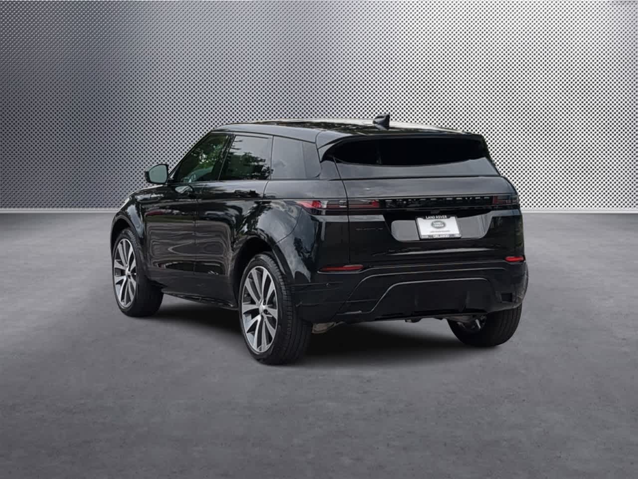 Thumbnail: 2026 Land Rover Range Rover Evoque - 6