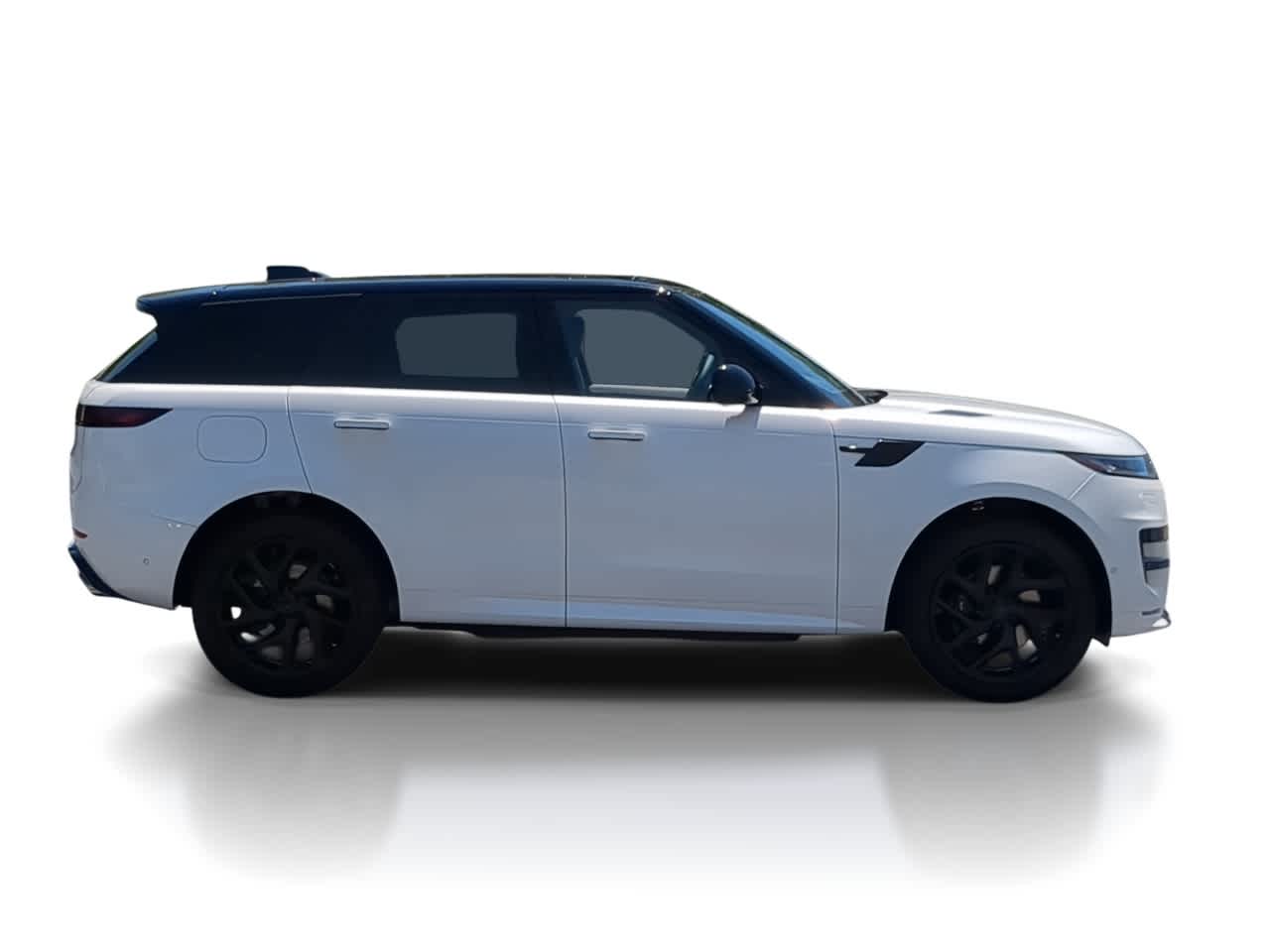 Thumbnail: 2026 Land Rover Range Rover Sport - 9