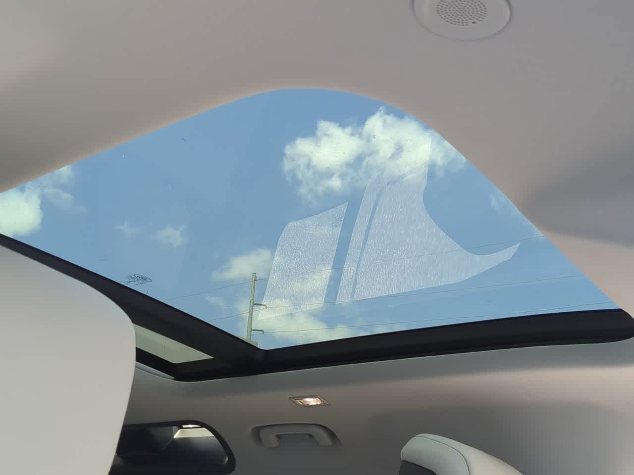 Thumbnail: 2025 Land Rover Defender - 18