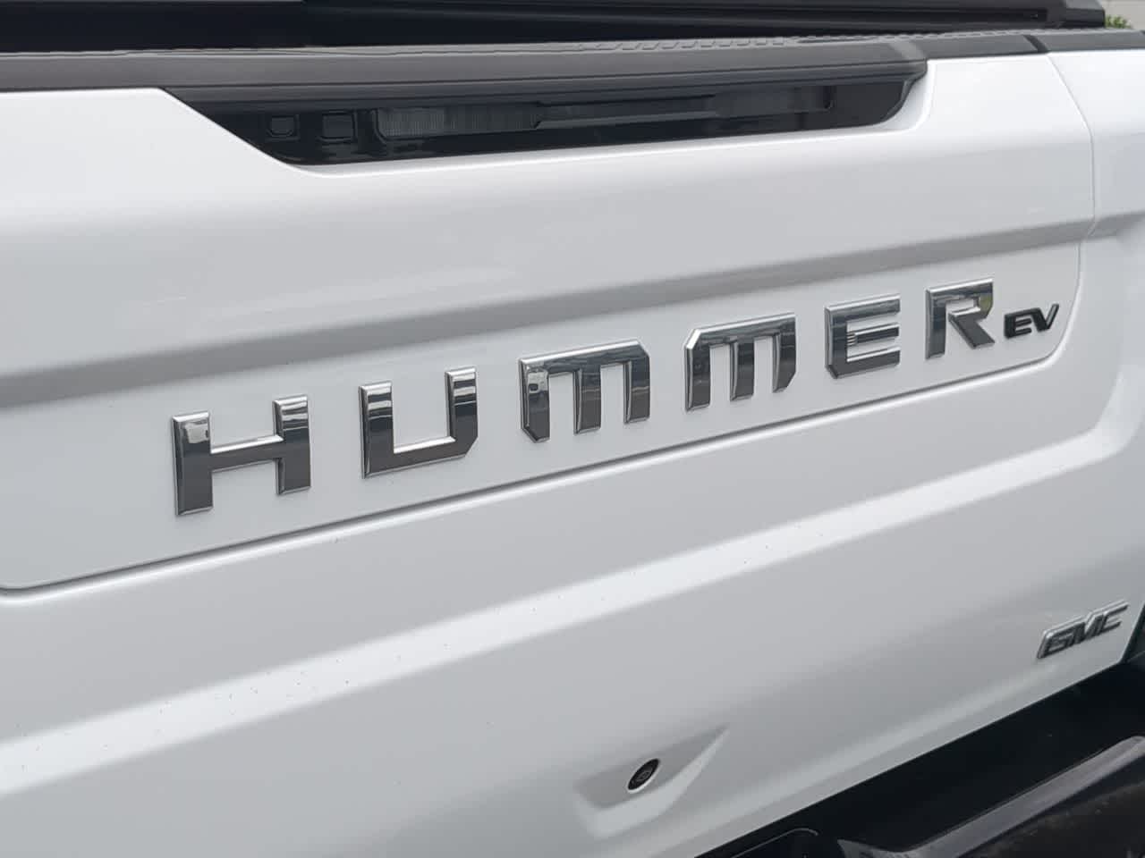 Thumbnail: 2023 GMC Hummer EV - 13