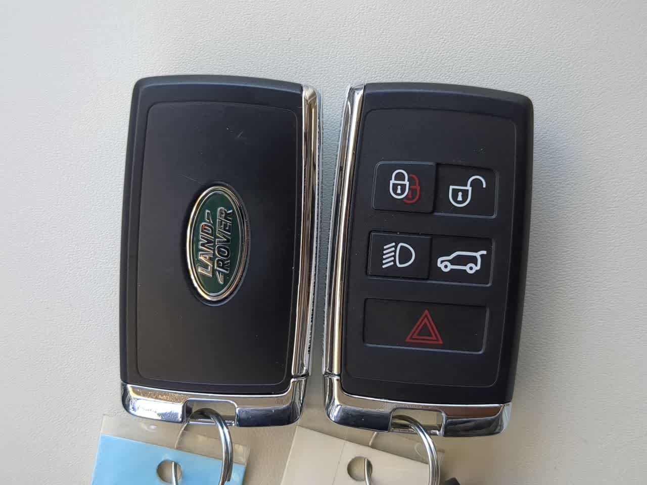 Thumbnail: 2025 Land Rover Range Rover - 38