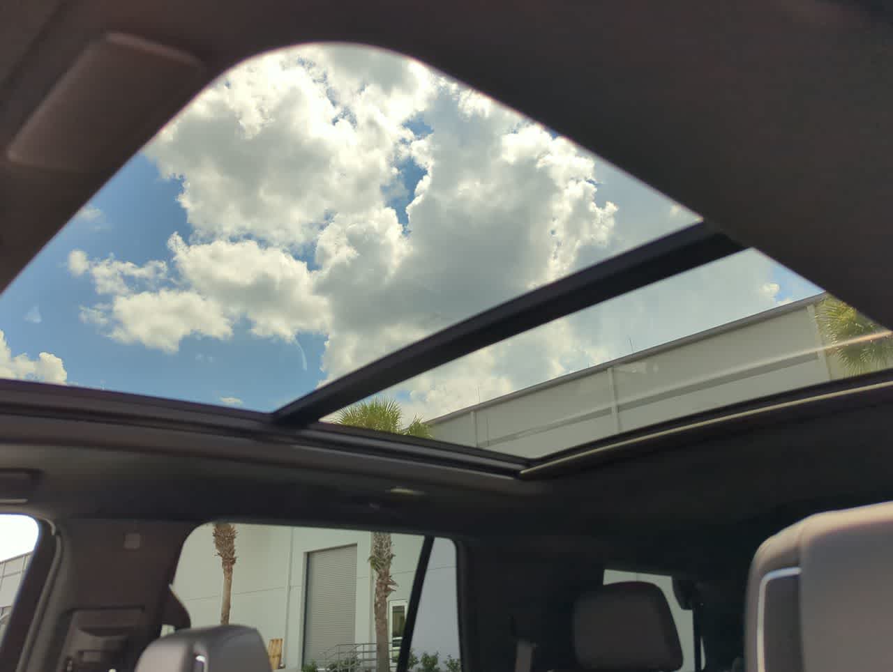 Thumbnail: 2023 Cadillac Escalade - 19