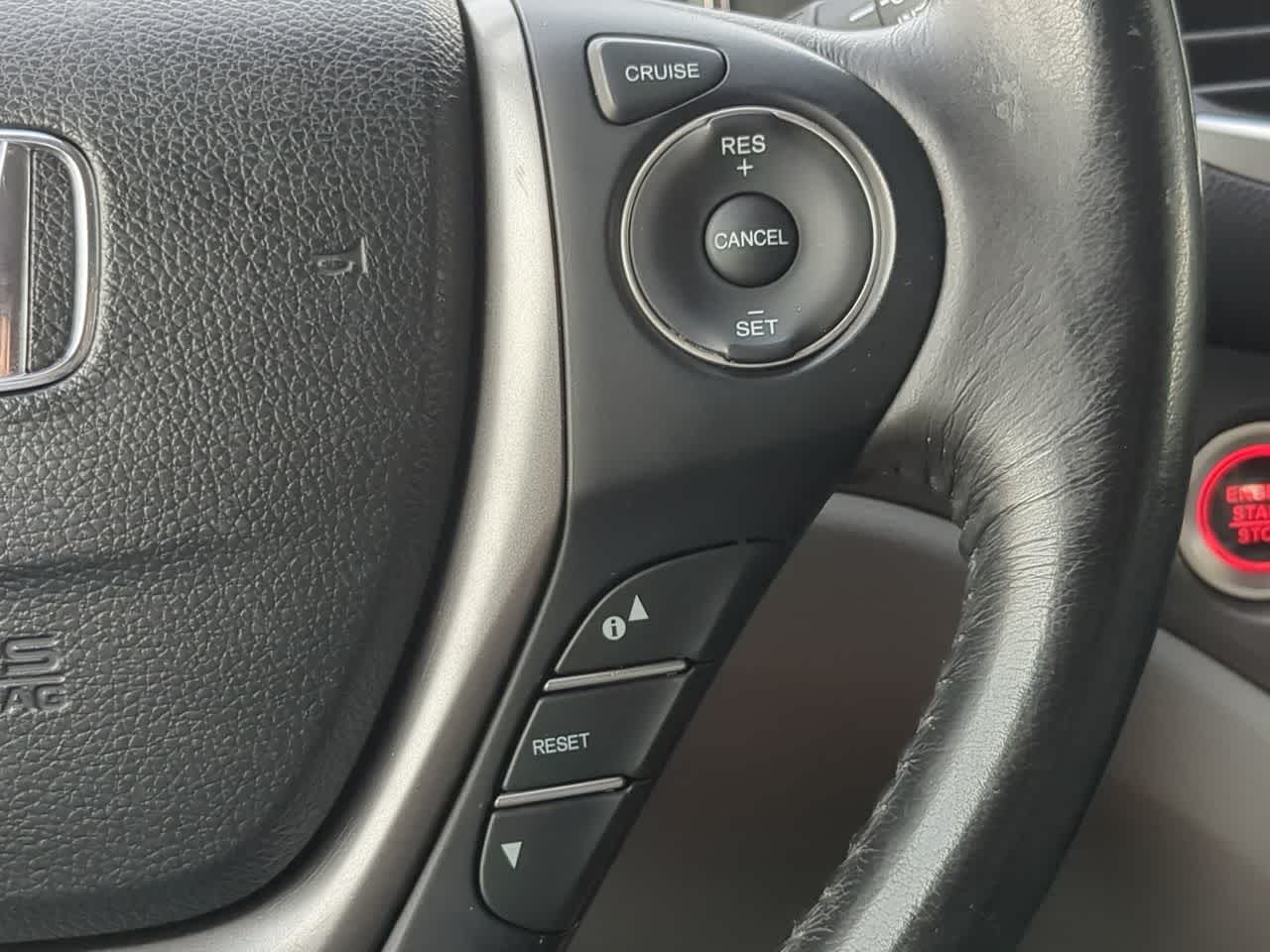 Thumbnail: 2018 Honda Pilot - 26