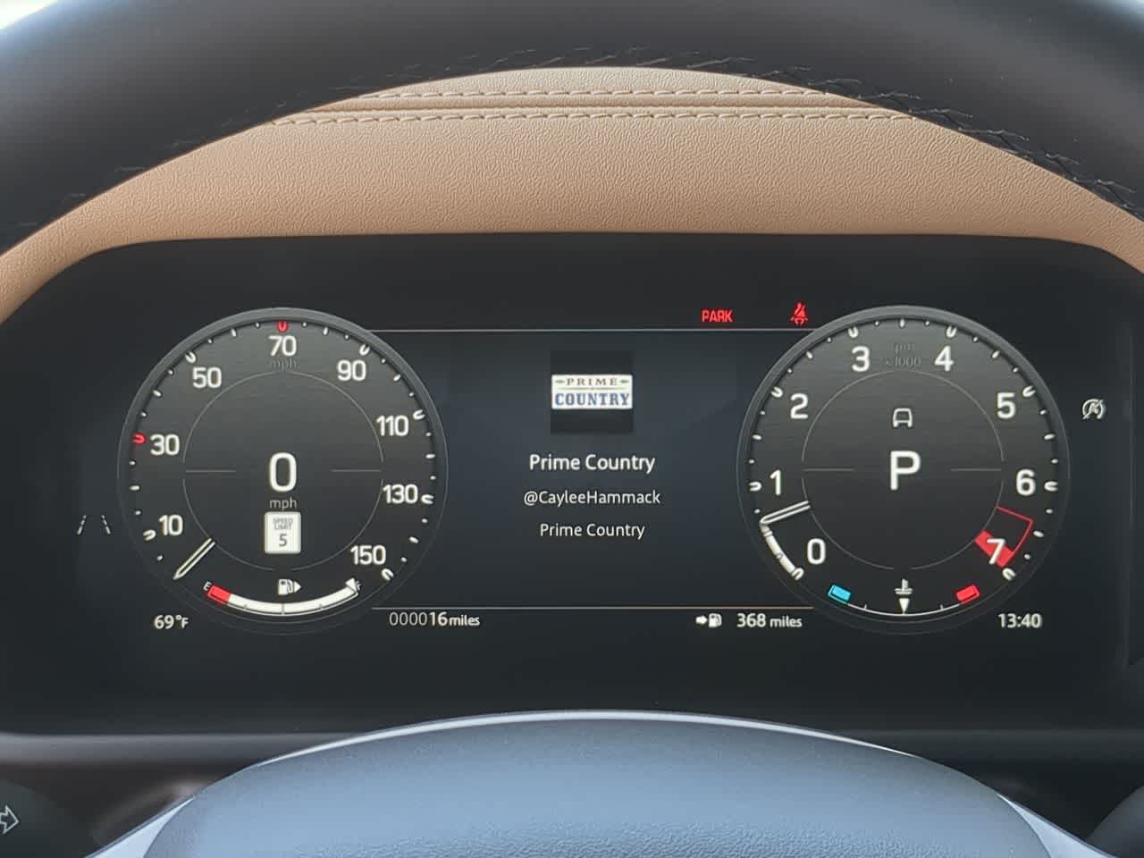 Thumbnail: 2026 Land Rover Defender - 35