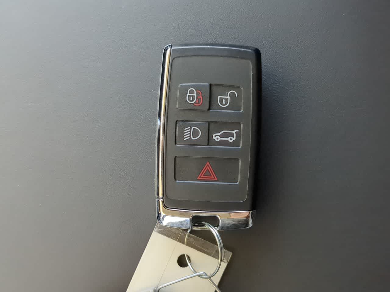 Thumbnail: 2025 Land Rover Range Rover - 37