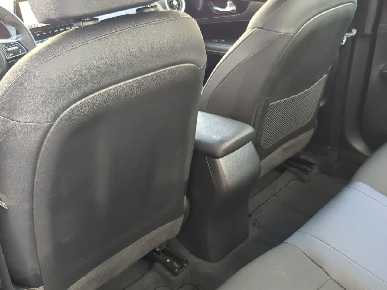 Thumbnail: 2023 Kia Forte - 19