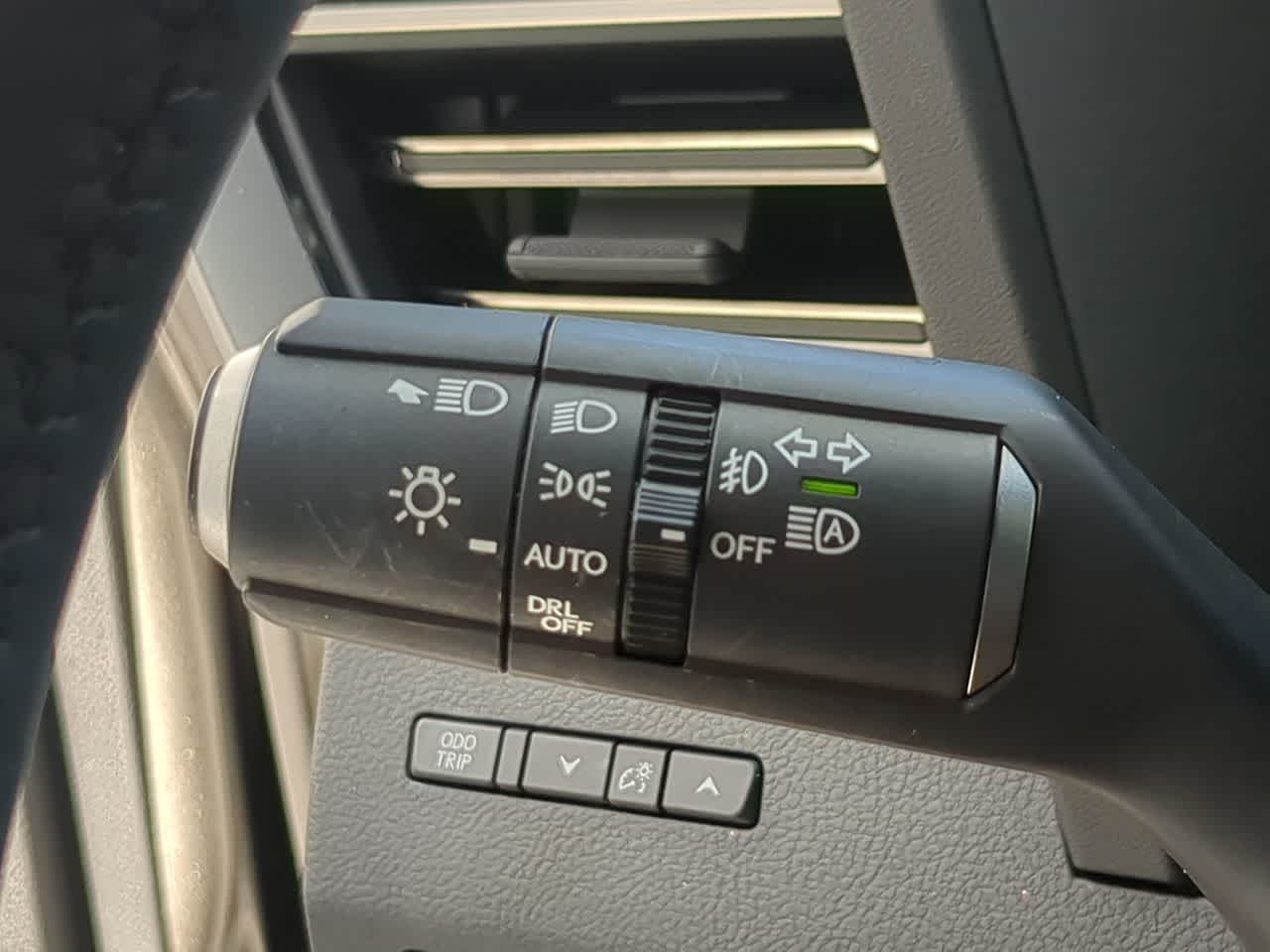 Thumbnail: 2024 Lexus GX - 27