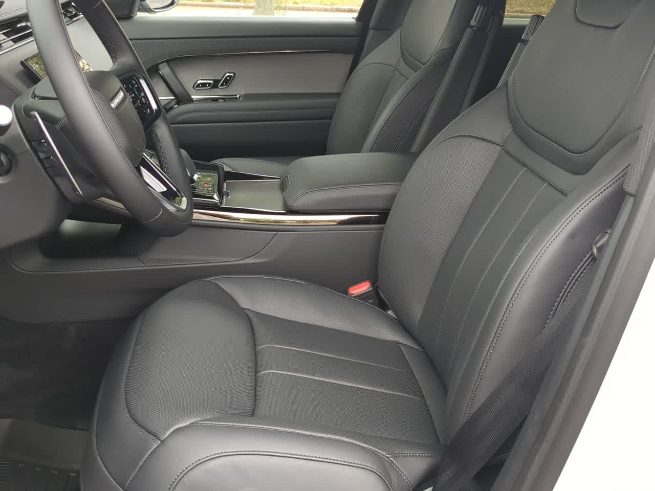 2026 Land Rover Range Rover Sport SE - Photo 17