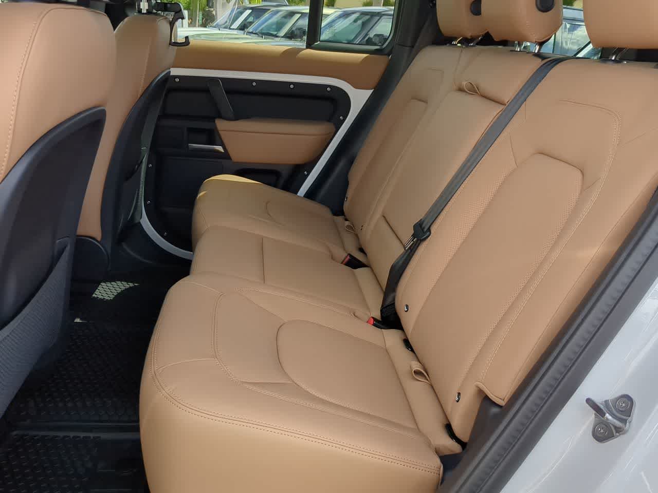 Thumbnail: 2025 Land Rover Defender - 21