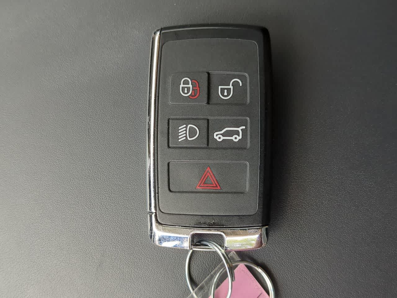 Thumbnail: 2024 Land Rover Range Rover - 42