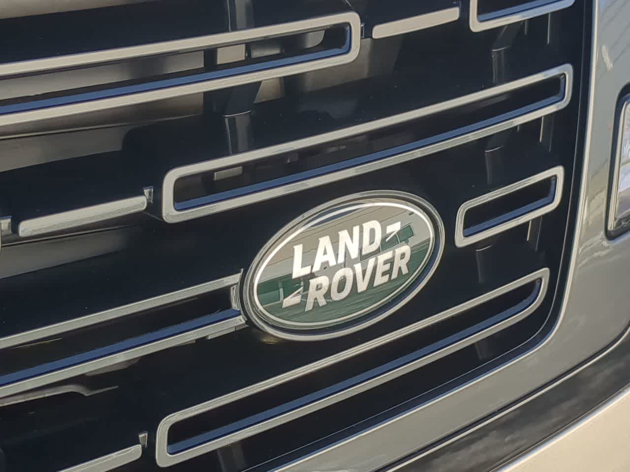 Thumbnail: 2026 Land Rover Range Rover - 12