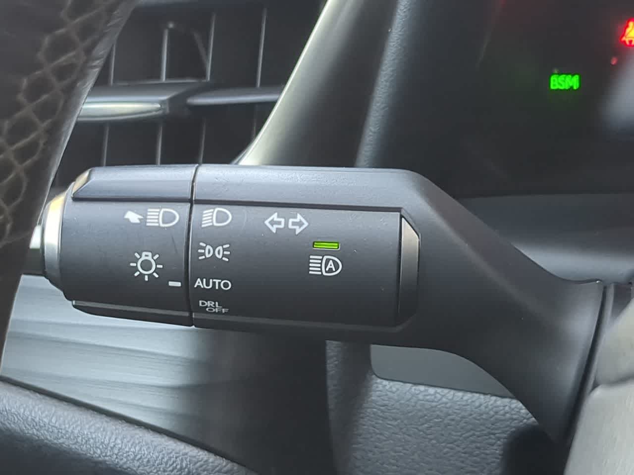 Thumbnail: 2019 Lexus ES - 27