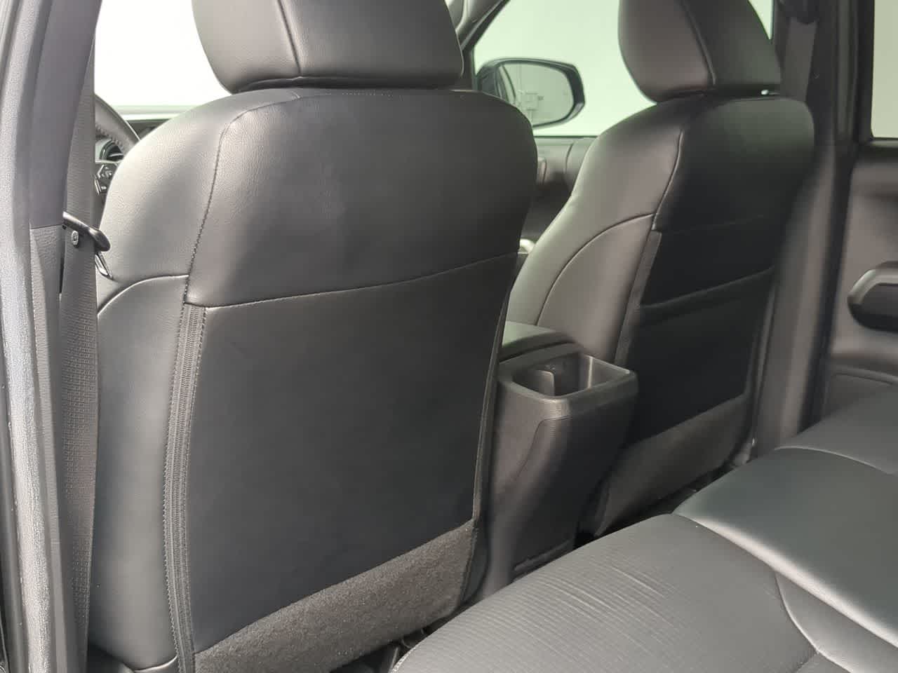 Thumbnail: 2022 Toyota Tacoma - 19