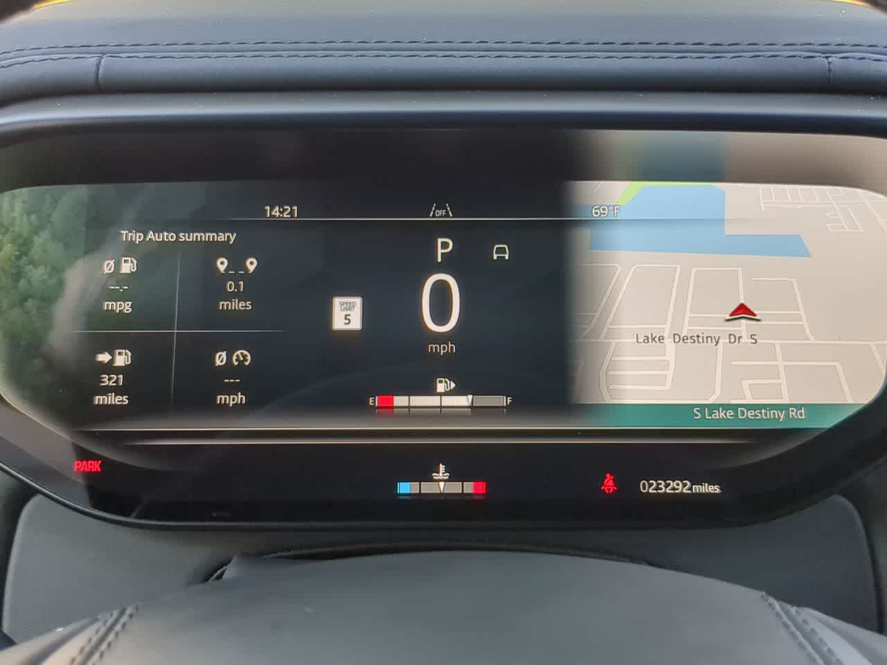 Thumbnail: 2025 Land Rover Range Rover Sport - 34